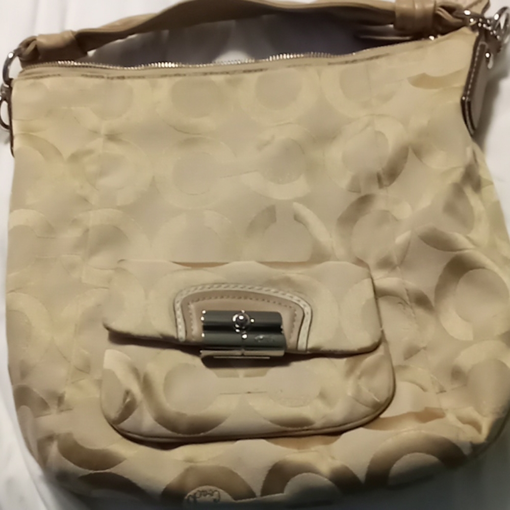 Womens coach purse